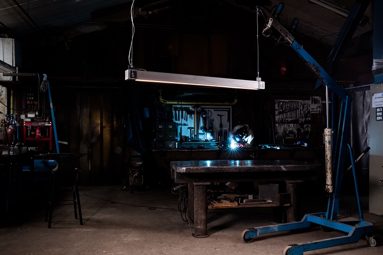Indusigns Steellight LED it Beam